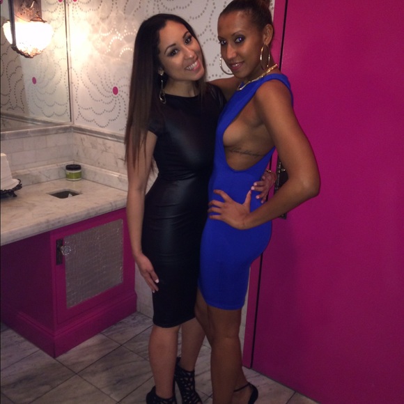 BLUE💙CUT OUT DRESS - Picture 2 of 5